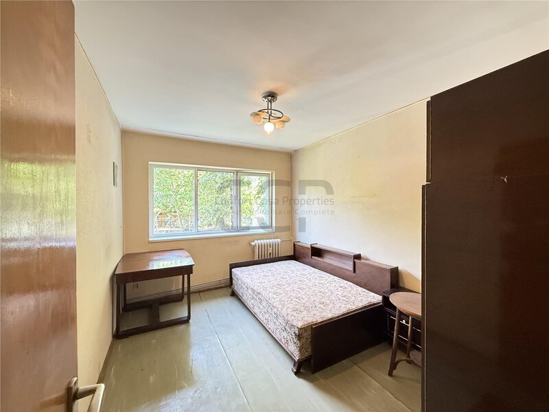 Gorjului, metrou, Iuliu Maniu, apartament 3 camere, decomandat, bloc anvelopat.