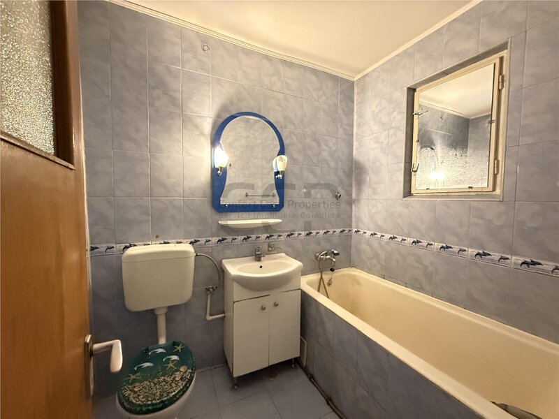 Gorjului, metrou, Iuliu Maniu, apartament 3 camere, decomandat, bloc anvelopat.